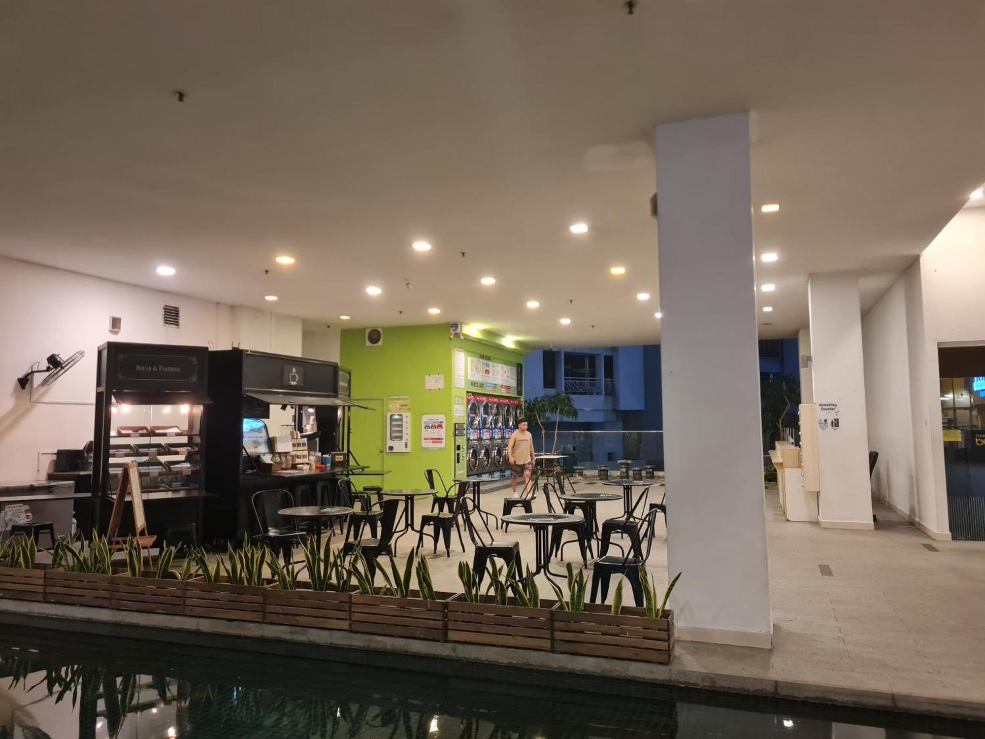 Hostel At Regalia Sky Pool Kuala Lumpur Kültér fotó